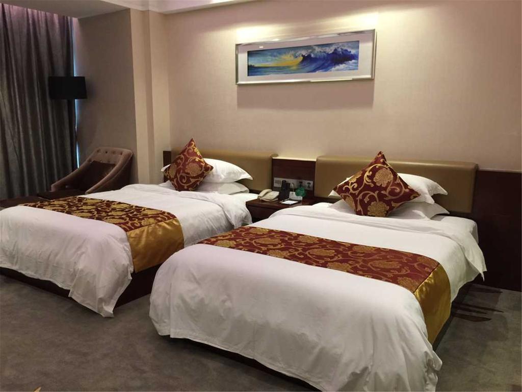 The Century Hotel Zhongshan  Room photo